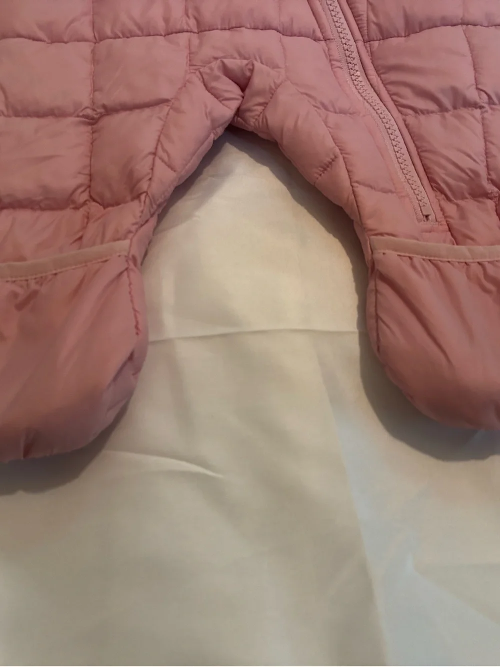 The North Face Pink Quilted Kids Hooded One-Piece Snowsuit 3-6m thermoball